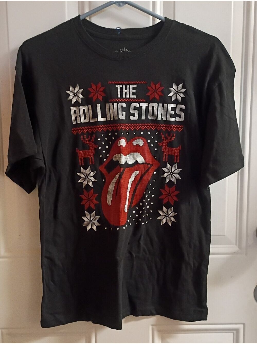 2/$10 The Rolling Stones Christmas Graphic Tee Size XS